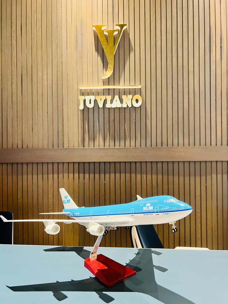 Plane Model